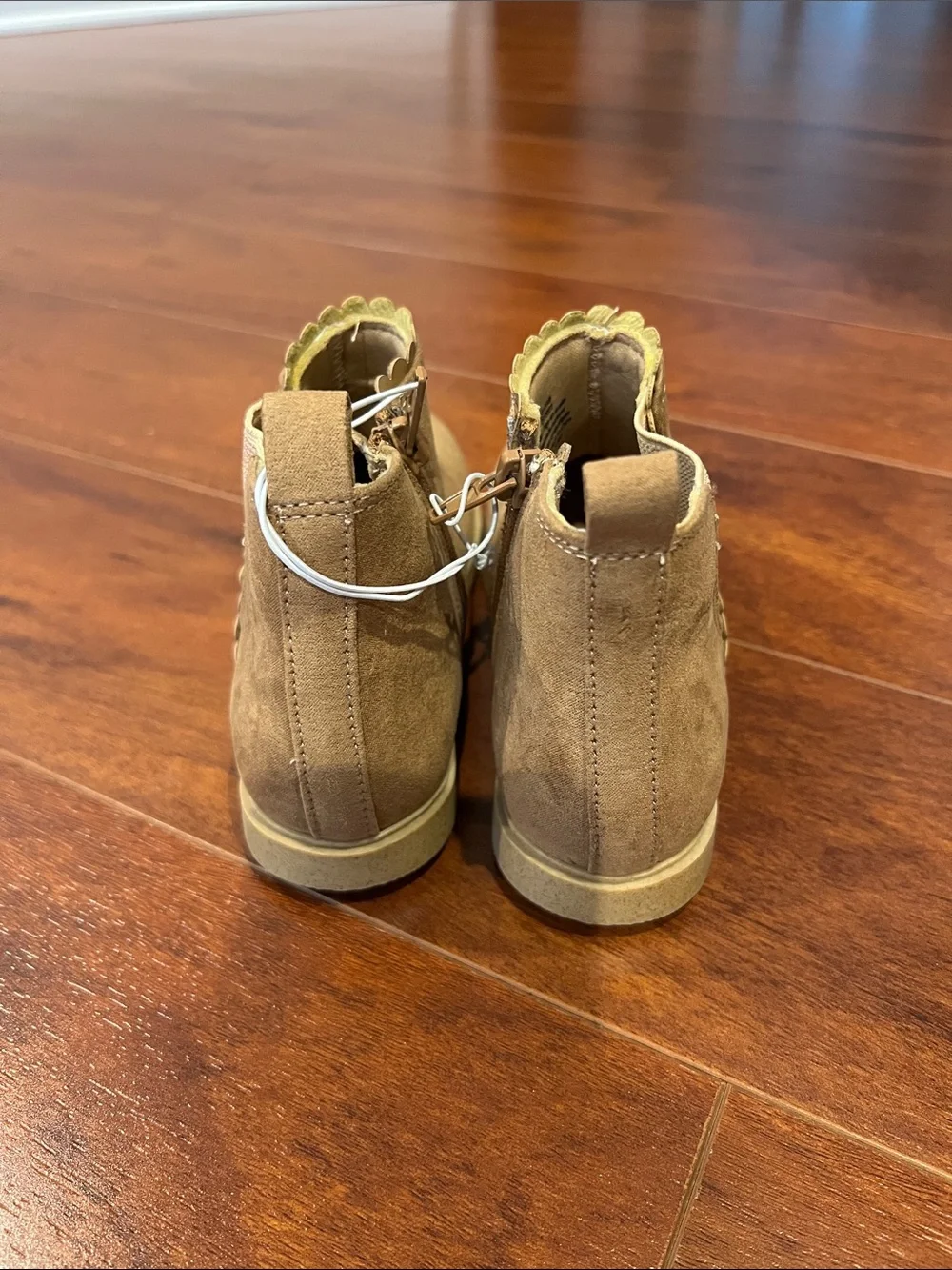 Tucker + Tate Kids Tan Chelsea Boots - Stylish Suede Slip-On
